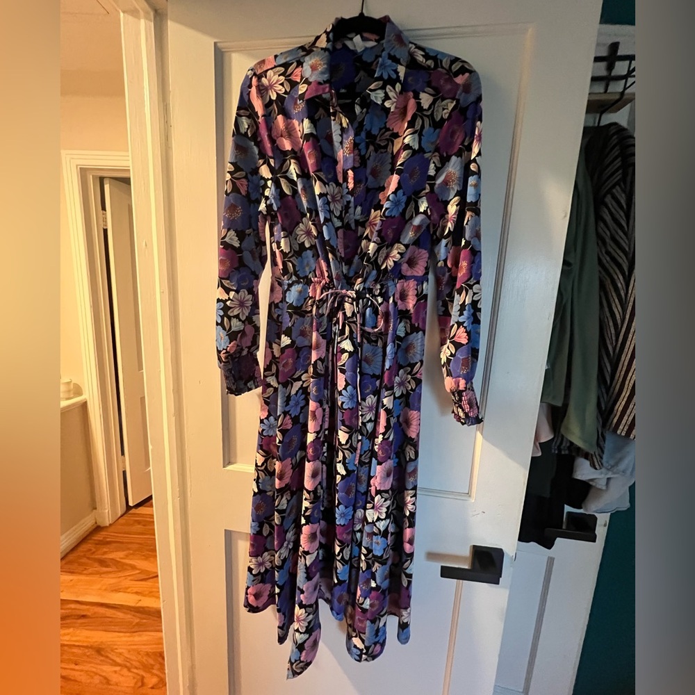 Nicole Miller Blue and Pink Long Sleeve Dress